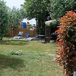Casetta Di Ciccy & Moma Tatil Evi *